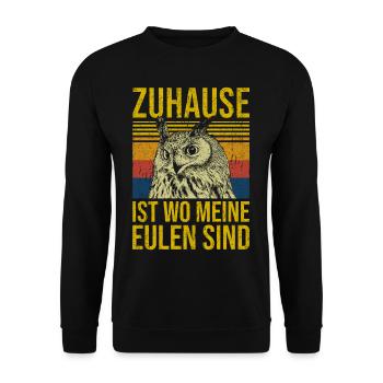 Zuhause ist wo meine Eulen sind - Unisex Pullover - Schwarz - Vorne - Alina (178cm) & Michal (187cm)