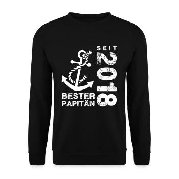 Papitän seit 2018 - Unisex Pullover - Schwarz - Vorne - Alina (178cm) & Michal (187cm)