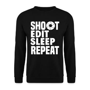 Photograph Beruf - Unisex Pullover - Schwarz - Vorne - Alina (178cm) & Michal (187cm)