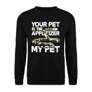 Schlange Haustier Lustiger Spruch - Unisex Pullover - Schwarz - Vorne - Alina (178cm) & Michal (187cm)