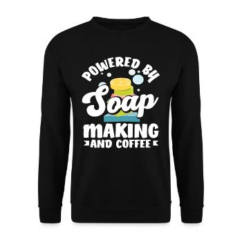 Angetrieben Von Seifenherstellung Und Kaffee - Unisex Pullover - Schwarz - Vorne - Alina (178cm) & Michal (187cm)