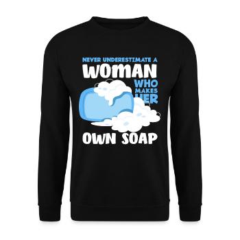 Ne sous-estimez jamais une femme qui veut la sienne - Sweat-shirt Unisexe - noir - Devant - Alina (178cm) & Michal (187cm)