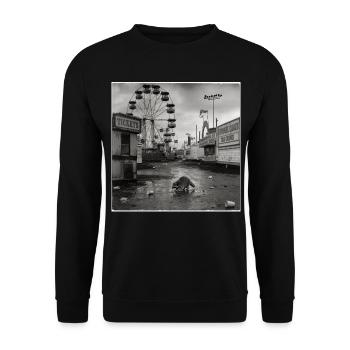 Abandoned Funfair Raccoon Retro Funfair Animal - Unisex Sweatshirt - black - Front - Alina (178cm) & Michal (187cm)