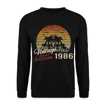 Jahrgang 1986 Geburtstagsgeschenk 1986 Retro 1986 - Unisex Pullover - Schwarz - Vorne - Alina (178cm) & Michal (187cm)