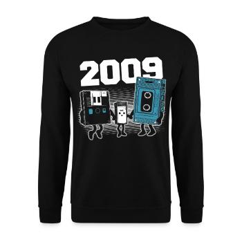 Vintage Born In 2009 Birthday Gift 2009 - Unisex Sweatshirt - black - Front - Alina (178cm) & Michal (187cm)