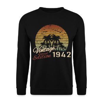 Vintage 1942 Geburtstagsgeschenk 1942 Retro 1942 - Unisex Pullover - Schwarz - Vorne - Alina (178cm) & Michal (187cm)