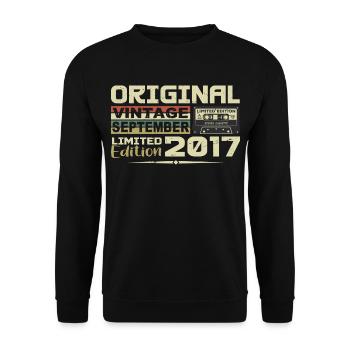 2017 - Les légendes Sont Nées en Septembre 2017 - Sweat-shirt Unisexe - noir - Devant - Alina (178cm) & Michal (187cm)