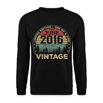 Gift June 2016 Birthday June 2016 June 2016 - Unisex Sweatshirt - black - Front - Alina (178cm) & Michal (187cm)