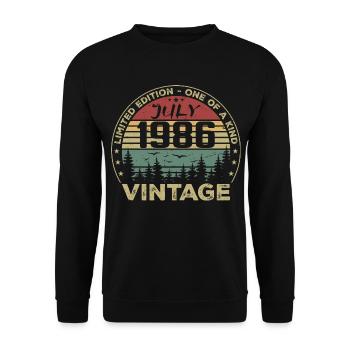 Birthday Gift July 1986 Vintage 1986 - Unisex Sweatshirt - black - Front - Alina (178cm) & Michal (187cm)