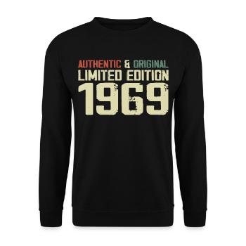 1969 Geburtstagsgeschenk 1969 Jahrgang 1969 Retro - Unisex Pullover - Schwarz - Vorne - Alina (178cm) & Michal (187cm)