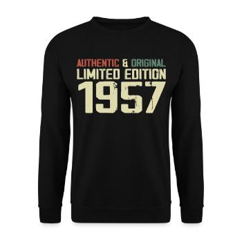 1957 Geburtstagsgeschenk 1957 Jahrgang 1957 Retro - Unisex Pullover - Schwarz - Vorne - Alina (178cm) & Michal (187cm)