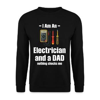 Ich Bin Ein Elektriker Und Ein Vater, Nichts - Unisex Pullover - Schwarz - Vorne - Alina (178cm) & Michal (187cm)