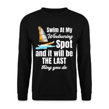 Schwimmen An Meinem Windsurfplatz Lustiges - Unisex Pullover - Schwarz - Vorne - Alina (178cm) & Michal (187cm)