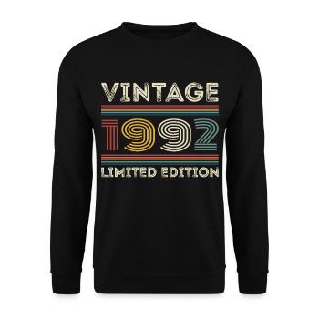 1992 Geburtstag 1992 Retro 1992 Geschenk 1992 - Unisex Pullover - Schwarz - Vorne - Alina (178cm) & Michal (187cm)