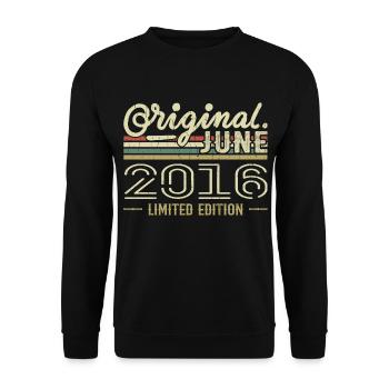 June 2016 Birthday June 2016 – Born in June 2016 - Unisex Sweatshirt - black - Front - Alina (178cm) & Michal (187cm)