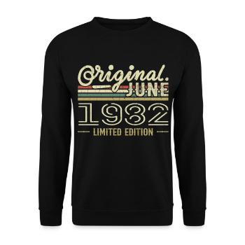 Juni 1982 Geburtstag Juni 1982 - geboren im Juni 1982 - Unisex Pullover - Schwarz - Vorne - Alina (178cm) & Michal (187cm)