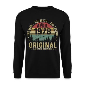 April 1978. 47th Anniversary Gift April 1978 - Unisex Sweatshirt - black - Front - Alina (178cm) & Michal (187cm)