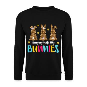Hanging With My Bunnies karierter Hase - Unisex Pullover - Schwarz - Vorne - Alina (178cm) & Michal (187cm)