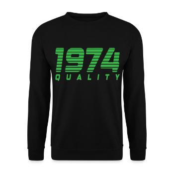1974 quality | Farbe änderbar - Unisex Pullover - Schwarz - Vorne - Alina (178cm) & Michal (187cm)