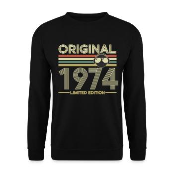 1974 - Unisex Sweatshirt - black - Front - Alina (178cm) & Michal (187cm)