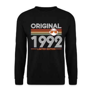 1992 - Unisex Pullover - Schwarz - Vorne - Alina (178cm) & Michal (187cm)
