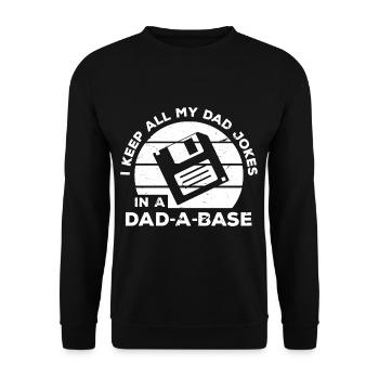I Keep All My Dad Jokes In A Dad A Base Diskette - Unisex Pullover - Schwarz - Vorne - Alina (178cm) & Michal (187cm)