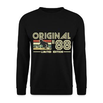 1988 - Unisex Pullover - Schwarz - Vorne - Alina (178cm) & Michal (187cm)