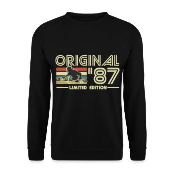 1987 - Unisex Pullover - Schwarz - Vorne - Alina (178cm) & Michal (187cm)
