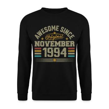 November 1994 Geburtstagsgeschenk | November 1994 - Unisex Pullover - Schwarz - Vorne - Alina (178cm) & Michal (187cm)