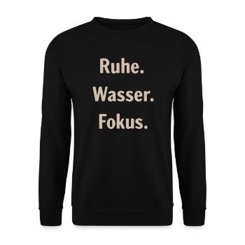 Ruhe Wasser Fokus - Angeln - Unisex Pullover - Schwarz - Vorne - Alina (178cm) & Michal (187cm)