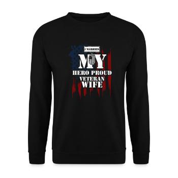 I Married My Hero Proud Veteran... - Unisex Pullover - Schwarz - Vorne - Alina (178cm) & Michal (187cm)