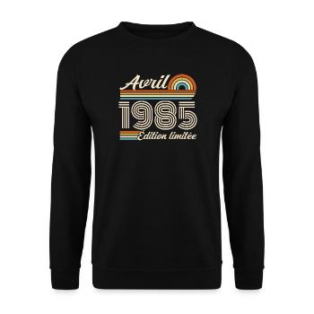 April 1985 Retro Birthday 1985 April 1985 - Unisex Sweatshirt - black - Front - Alina (178cm) & Michal (187cm)