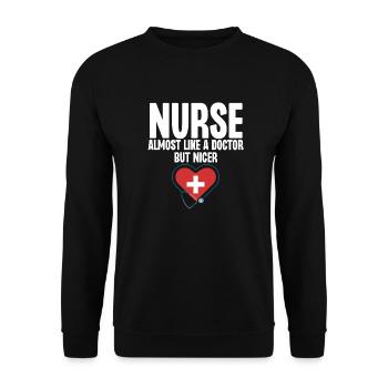 Krankenschwester fast wie ein Arzt, aber netter - Unisex Pullover - Schwarz - Vorne - Alina (178cm) & Michal (187cm)