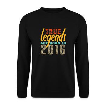 Les vrais légendes sont nés en 2016. Année 2025. - Sweat-shirt Unisexe - noir - Devant - Alina (178cm) & Michal (187cm)
