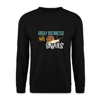 Ich bin verrückt nach Schnecken Gartenarbeit - Unisex Pullover - Schwarz - Vorne - Alina (178cm) & Michal (187cm)