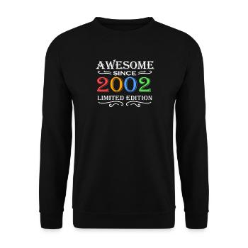 2002 - Born 2002 - Fantastic since 2002 - Unisex Sweatshirt - black - Front - Alina (178cm) & Michal (187cm)