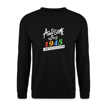 1945 - Jahrgang 1945 - Fantastisch seit 1945 - Unisex Pullover - Schwarz - Vorne - Alina (178cm) & Michal (187cm)