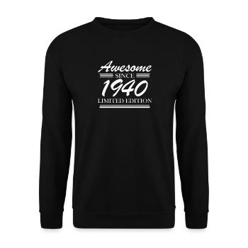1940 - Jahrgang 1940 - Fantastisch seit 1940 - Unisex Pullover - Schwarz - Vorne - Alina (178cm) & Michal (187cm)