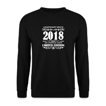 2018 - Year 2018 - Year of construction 2018 Spruch - Unisex Sweatshirt - black - Front - Alina (178cm) & Michal (187cm)