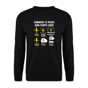 WIE ICH MEINE FREIZEIT VERBRINGE - Krafttraining - Unisex Pullover - Schwarz - Vorne - Alina (178cm) & Michal (187cm)
