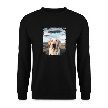 Labrador Retriever Dog Selfie with Alien UFOs. - Unisex Sweatshirt - black - Front - Alina (178cm) & Michal (187cm)