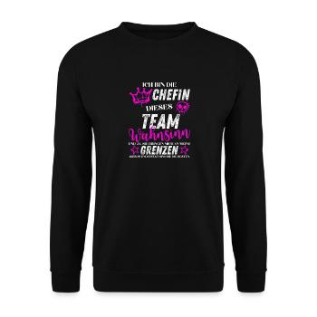 Chefin dieses Team Wahnsinn - Unisex Pullover - Schwarz - Vorne - Alina (178cm) & Michal (187cm)