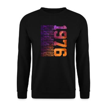 50 YEARS LIMITED EDITION 1976 50TH BIRTHDAY - Unisex Sweatshirt - black - Front - Alina (178cm) & Michal (187cm)