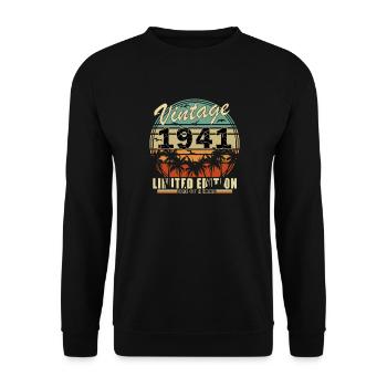 Jahrgang 1941 - Unisex Pullover - Schwarz - Vorne - Alina (178cm) & Michal (187cm)