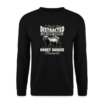 Funny Honey Badger - Unisex Pullover - Schwarz - Vorne - Alina (178cm) & Michal (187cm)