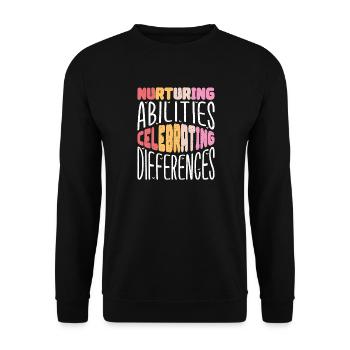 Geschenke für ESE-Lehrer - Unisex Pullover - Schwarz - Vorne - Alina (178cm) & Michal (187cm)