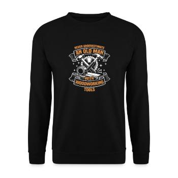 An old man Woodworking Tischler Schreiner - Unisex Pullover - Schwarz - Vorne - Alina (178cm) & Michal (187cm)