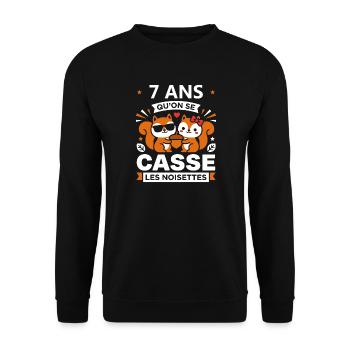 7 Ans Qu’on Se Casse Les Noisettes - Sweat-shirt Unisexe - noir - Devant - Alina (178cm) & Michal (187cm)