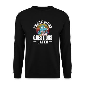 Ich Benötige Snacks, Lustiger Tierhumor - Unisex Pullover - Schwarz - Vorne - Alina (178cm) & Michal (187cm)