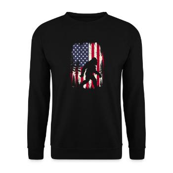 Patriotischer Sasquatch – Bigfoot-amerikanische Flagge - Unisex Pullover - Schwarz - Vorne - Alina (178cm) & Michal (187cm)